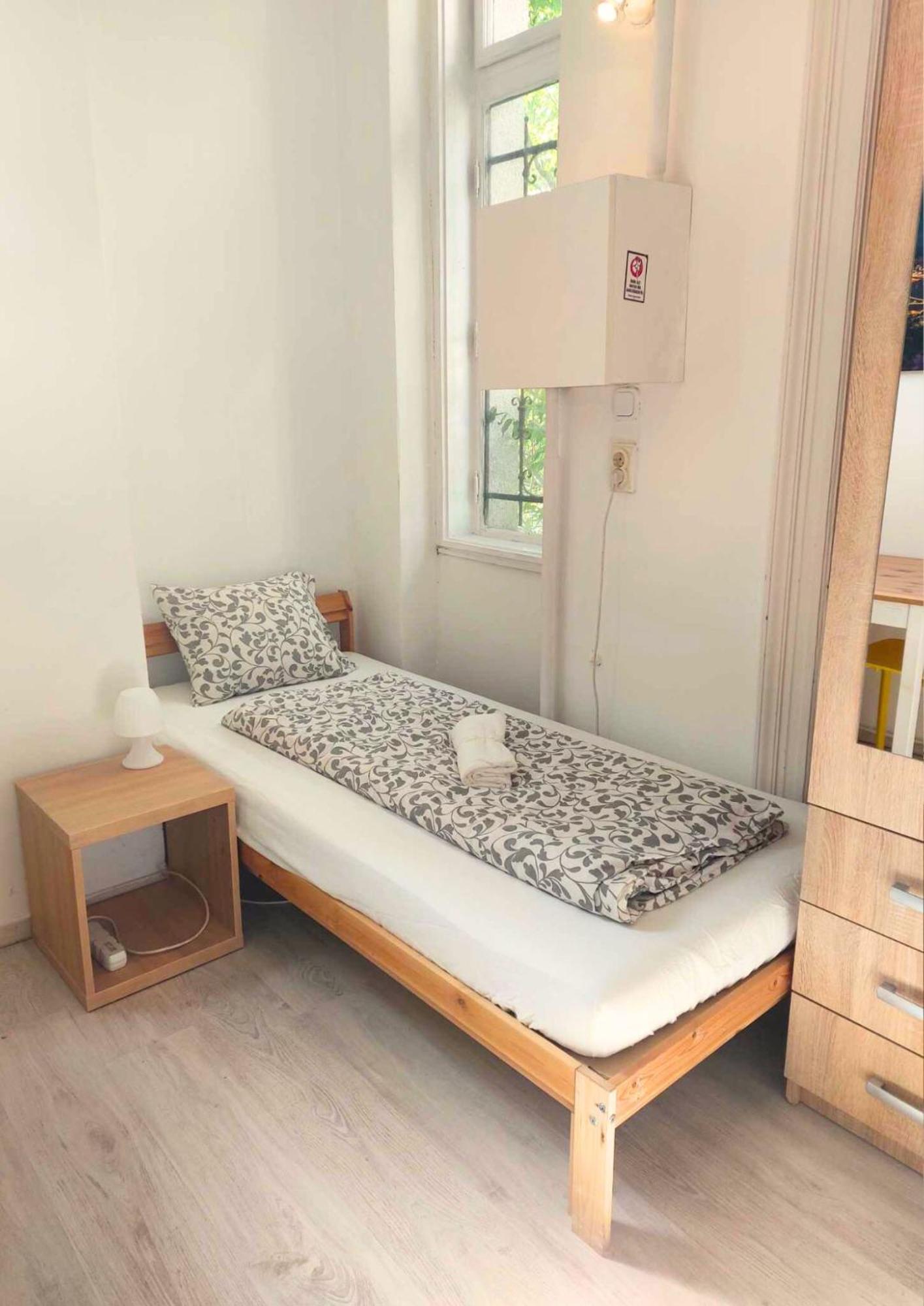 Goodmo Smart Hostal *