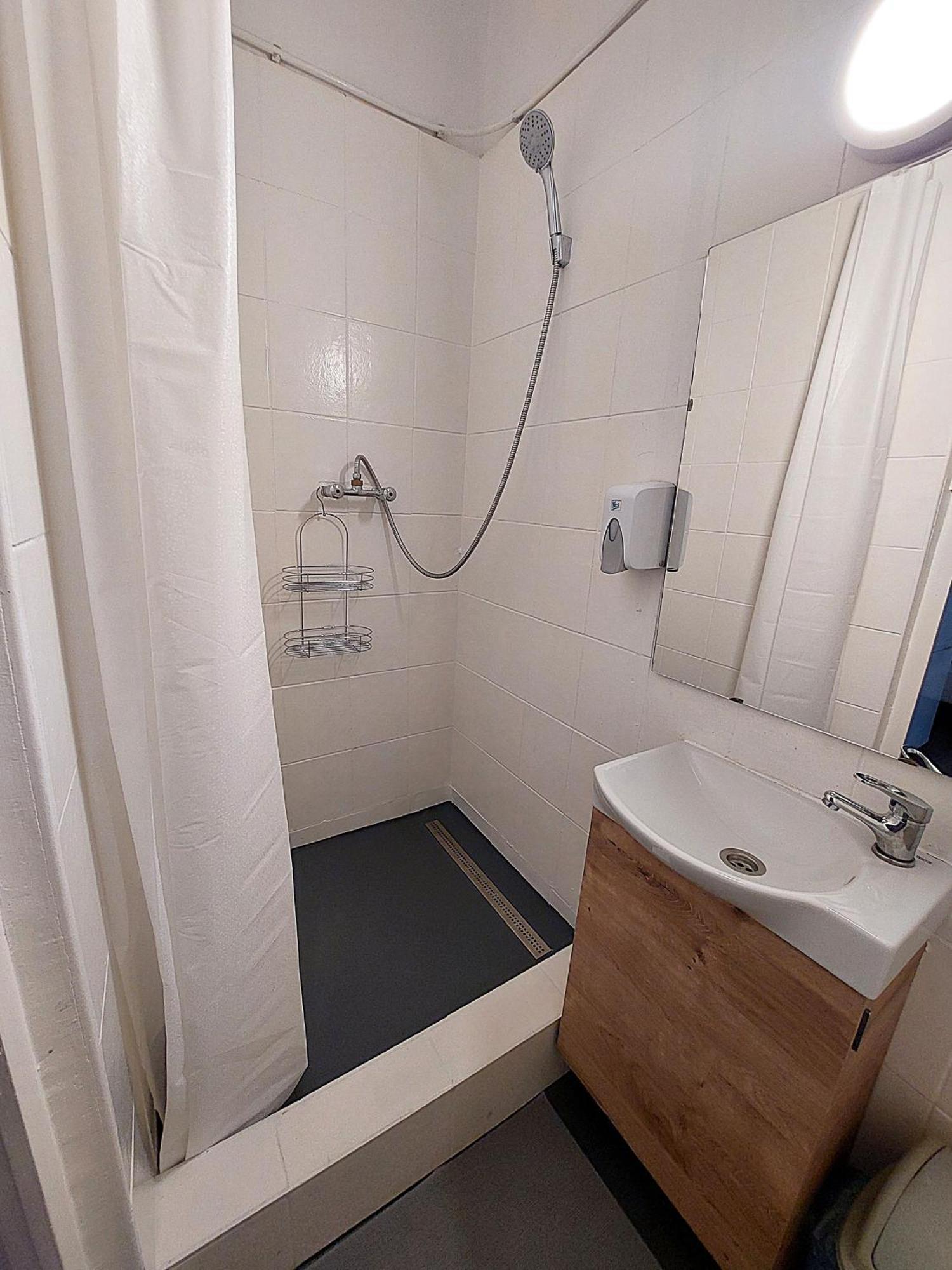 Goodmo Smart & Suits & Aparts Hostal *
