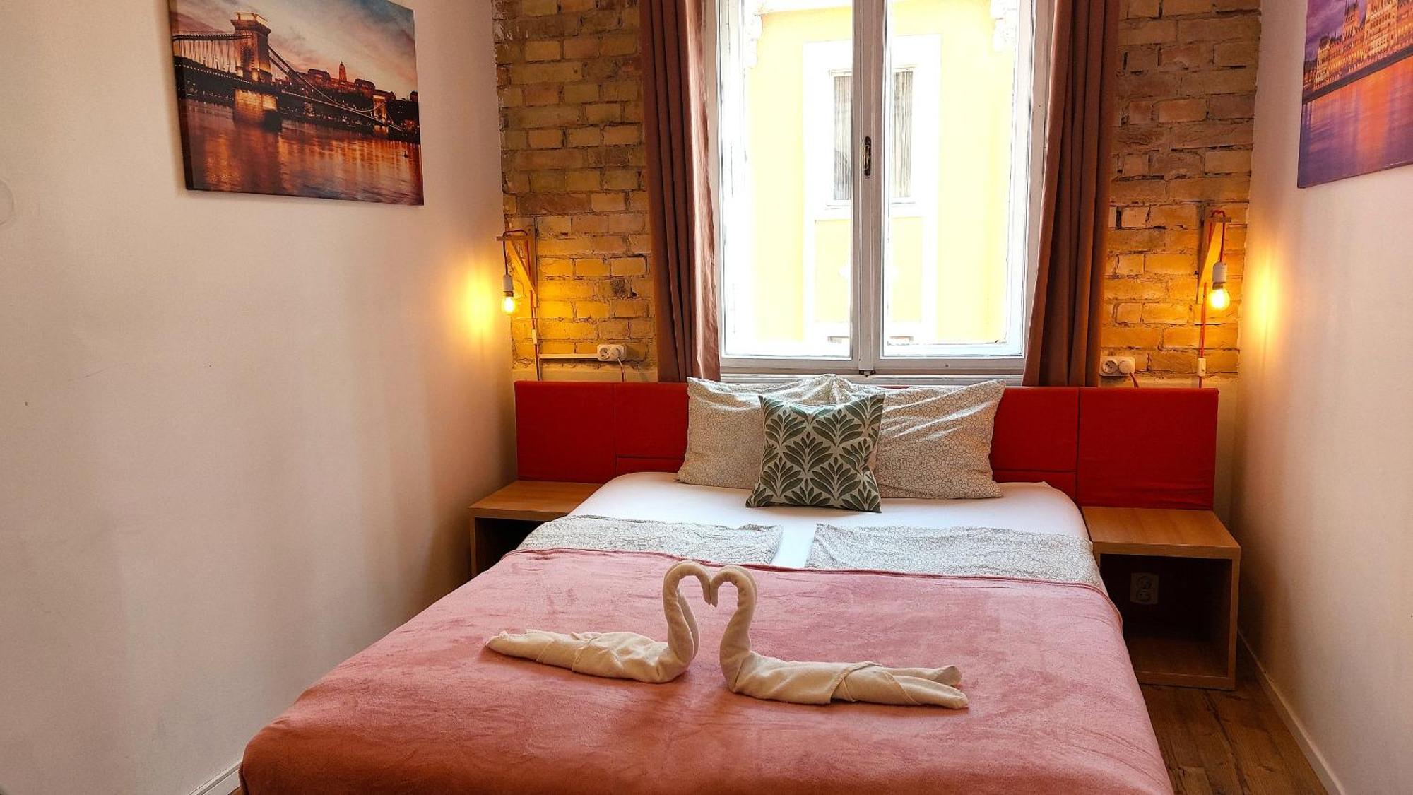 Goodmo Smart & Suits & Aparts Hostal Budapest
